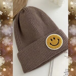LAST ONE! Ribbed Knit Smiley Face Beanie Hat In Brown